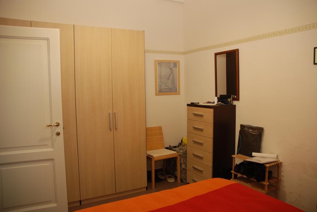 Casa Meravigli Кутрофиано Екстериор снимка